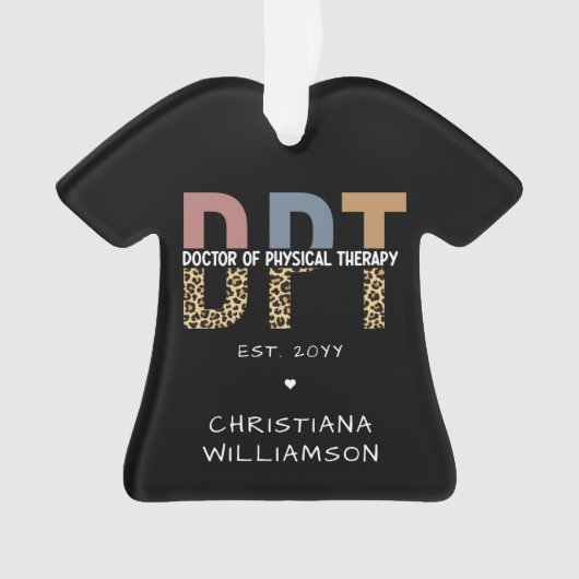 名前をカスタムするDPTドクターオブフィジカルセラピーチータ オーナメント (正面)
