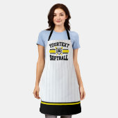 名前をパーソナライズされた追加ソフトボール選手の多様性チーム エプロン (着用した状態)