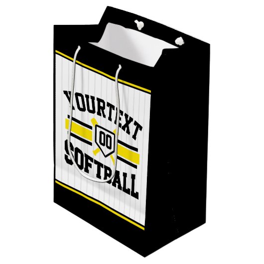 名前をパーソナライズされた追加ソフトボール選手の多様性チーム ミディアムペーパーバッグ (正面アングル)