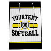 名前をパーソナライズされた追加ソフトボール選手の多様性チーム ミディアムペーパーバッグ (裏面)