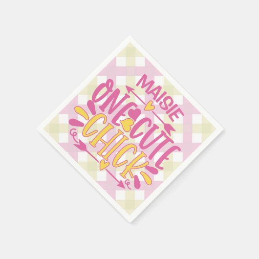 名前をパーソナライズされた追加1かわいいシックなピンク色の黄色 スタンダードカクテルナプキン (角)