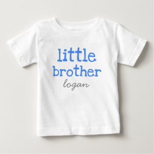 名前をパーソナライズされた追加Blue文字Little Brother ベビーTシャツ