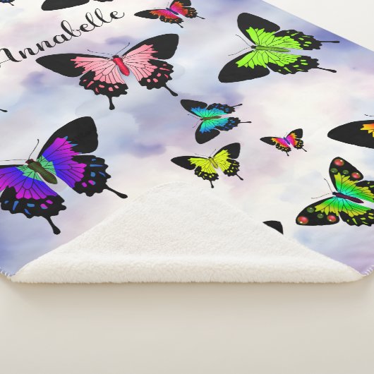 名前をパーソナライズした素晴らしい鮮やかな蝶 シェルパブランケット (3/4)