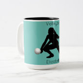 名前を付けたバレーボールのマグカップ ツートーンマグカップ (正面左)