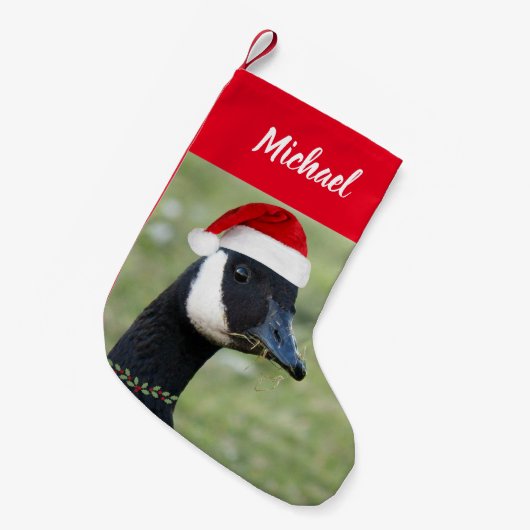 名前を付けた赤いサンタハットを着たカナダガチョウ スモールクリスマスストッキング (正面 (吊り時))