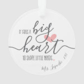 名前を加えて下さい及びパーソナライズな年大きいハートを取ります オーナメント (裏面)