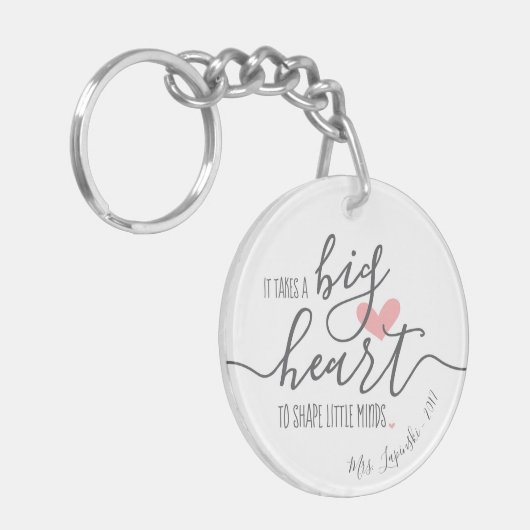 名前を加えて下さい及びパーソナライズな年大きいハートを取ります キーホルダー (正面左)