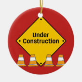 名前を持つ円錐と建築下 セラミックオーナメント (正面)