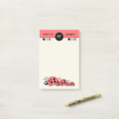 名前を持つ可愛いラディバードのモノグラム ポストイット (デスク上)