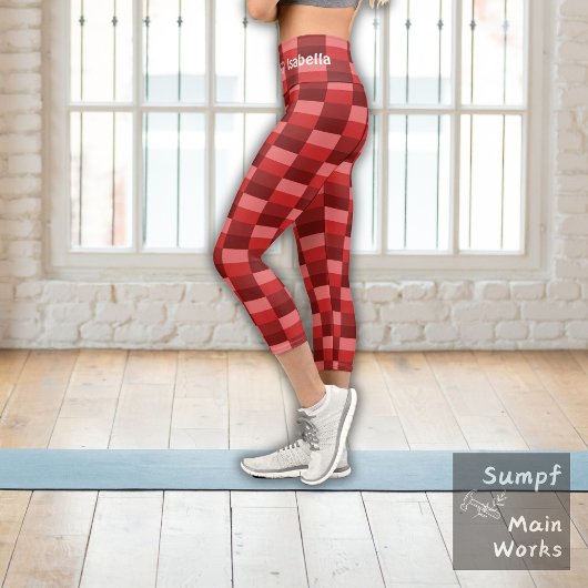 名前を持つ赤いシェードのカラーブロック カプリレギンス