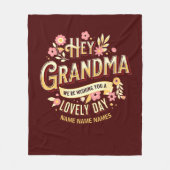 名前を追加おばあちゃん素敵な一日をお願い フリースブランケット (正面)