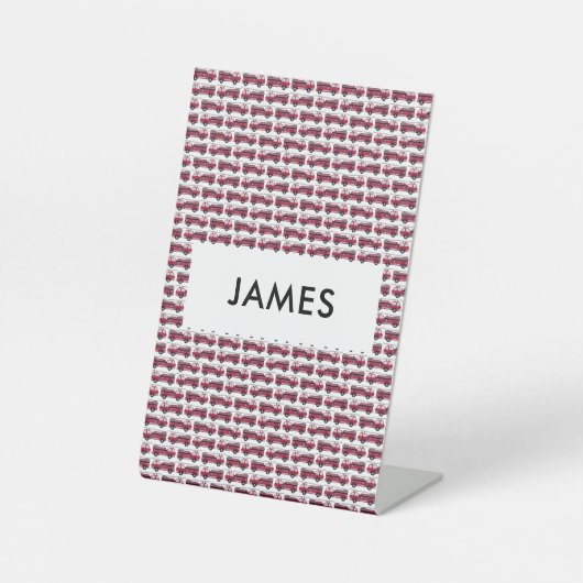 名前を追加する赤い消防車パーソナライズされた 台座サイン (正面)