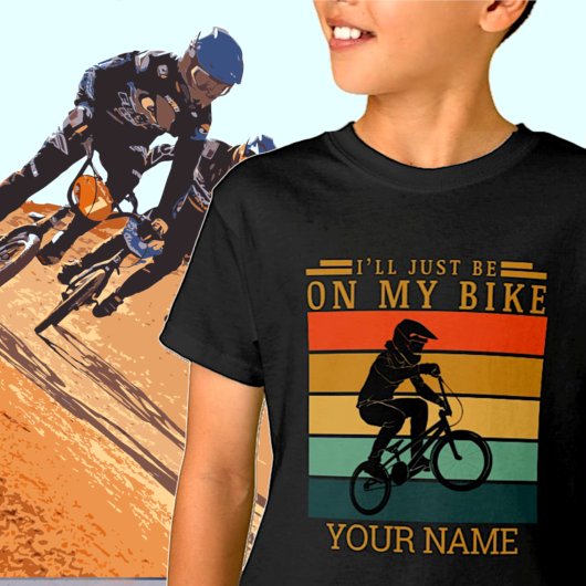 名前を追加するBMXバイクの夕日に入る Tシャツ