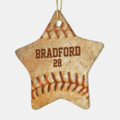 名前を追加ヴィンテージ白野球の赤いステッチ セラミックオーナメント (左)