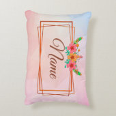 名前を追加文字を編集し、私たちは抱擁ボホフラワー アクセントクッション (裏面(縦))