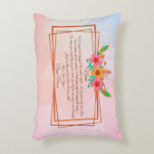 名前を追加文字を編集し、私たちは抱擁ボホフラワー アクセントクッション (正面(垂直))
