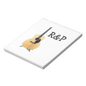 名前を追加文字茶色のアコースティックギター編集可能 ノートパッド (回転)