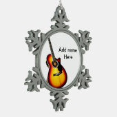 名前を追加文字茶色のアコースティックギター編集可能t スノーフレークピューターオーナメント (左)