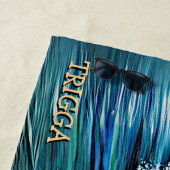 名前を追加， Goldendoodle Dog Splashing in the Waves ビーチタオル (インサイチュ)