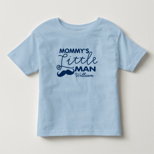 名前を追加Mommy's Little Man トドラーTシャツ (正面)