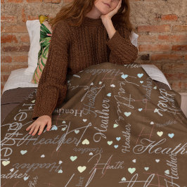 名前イニシャルとハートは茶色に沿って複製 フリースブランケット