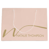 名前カスタムがピパーソナライズされたンクのモノグクールラム ラージペーパーバッグ (正面)