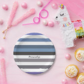 名前ガーリー付き青い灰色の横向きストライプ横向き文字 ペーパープレート (パーティー)