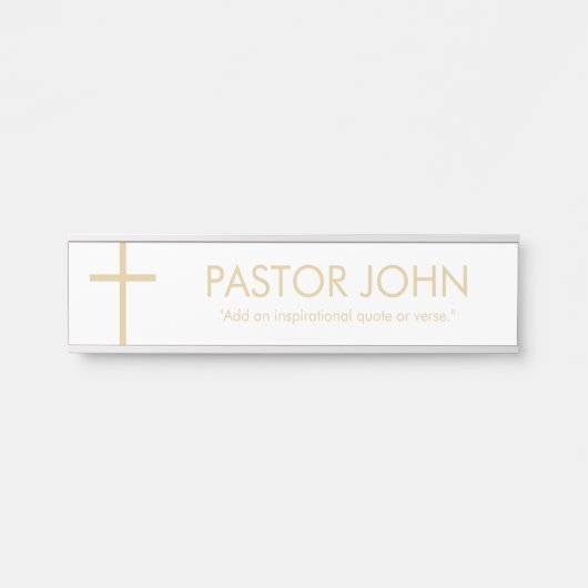 名前シンプルと引用文がオンの白と金ゴールドの十字 サインプレート (正面)