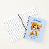 名前テキストを追加、帽子をかぶった赤ちゃんトラ ノートブック (内部)