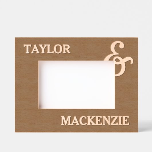 名前パーソナライズされたとアンパサンドの結合 レーザー彫刻フレーム (正面)