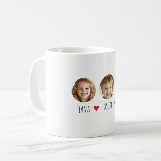 名前パーソナライズされたとハート付きキッズフォトマグ コーヒーマグカップ (正面左)