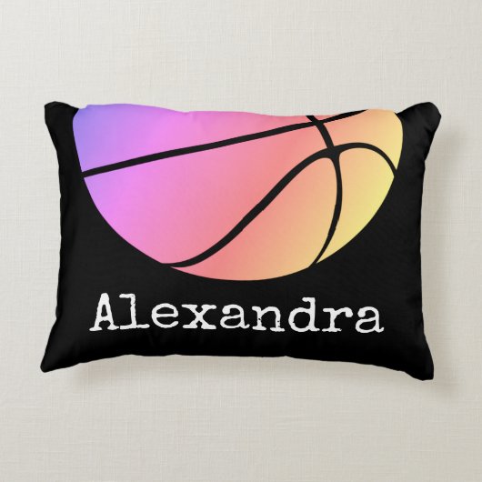 名前パーソナライズされたと番号を持つバスケットボール アクセントクッション (裏面)