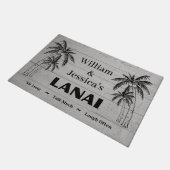 名前パーソナライズされたカスタムラナイトロピカルパーム ドアマット (アングル)