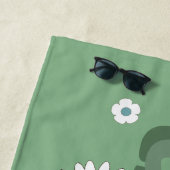 名前パーソナライズされたグリーンレトロスタイル花 ビーチタオル (インサイチュ)