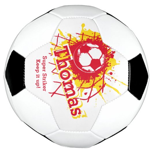 名前パーソナライズされたサッカーのストライクゴール赤グラフィック サッカーボール (回転)