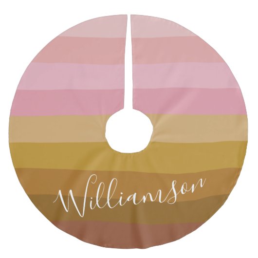 名前パーソナライズされたジオメトストライプリ（ピンクと茶色） ブラッシュドポリエステルツリースカート (正面)