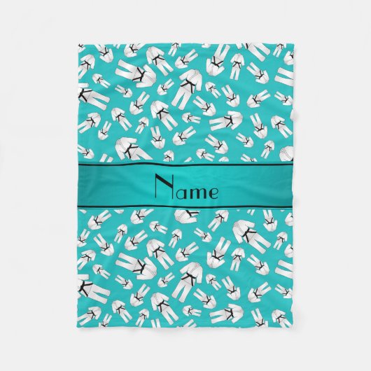 名前パーソナライズされたターコイズ空手パターン フリースブランケット (正面)