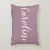 名前パーソナライズされたダスティパープルミニマリストスクリプト アクセントクッション (正面(垂直))