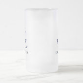 名前パーソナライズされたネイビーいかり航海の フロストグラスビールジョッキ (中央)