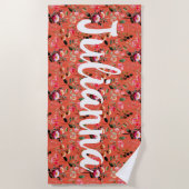 名前パーソナライズされたフローラ暖かいヴィンテージオレンジ ビーチタオル (正面)