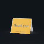 名前パーソナライズされたマスタードイエローモダンタイポグラフィ サンキューカード<br><div class="desc">はっきりしたタイポグラフィ50モダンth Birthday Partyカスタムサンキューカードを黄色とグレーでスタイリッシュ折り畳み</div>