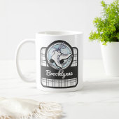 名前パーソナライズされたモダンタータンチェック氷スケートで滑る コーヒーマグカップ