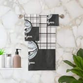 名前パーソナライズされたモダンタータンチェック氷スケートで滑る バスタオルセット