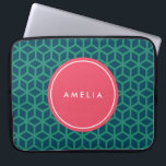 名前パーソナライズされたモノグラム幾何学的ティール（緑がかった色） ラップトップスリーブ<br><div class="desc">ピンクモダンのラベルとティール（緑がかった色）の幾何学的パターン。これカスタマイズは、名前を追加してクリックすとカスタマイズ、「IT」ボタンを簡単に置き換えてテキストを追加できます。</div>