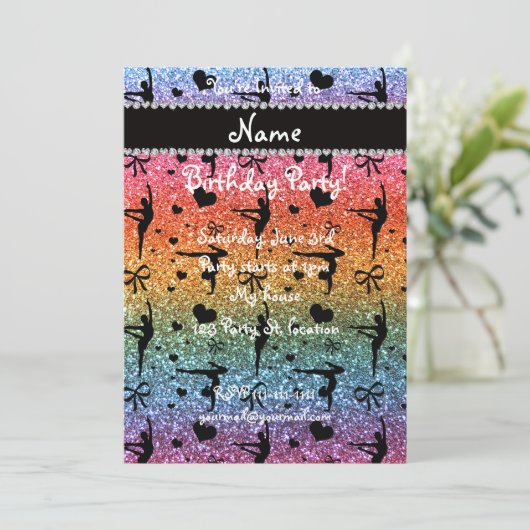 名前パーソナライズされたレインボーグリッター体操 招待状 (スタンド正面)