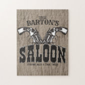 名前パーソナライズされたワイルドウエストガンリボルバーサロン ジグソーパズル (縦)