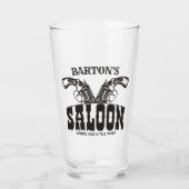 名前パーソナライズされたワイルドウエストガンリボルバーサロン タンブラーグラス (正面)