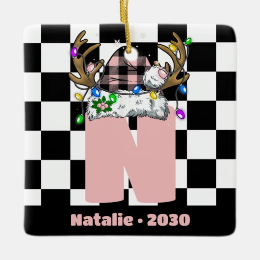 名前パーソナライズされた付きモノグラム家族クリスマス セラミックオーナメント (正面)