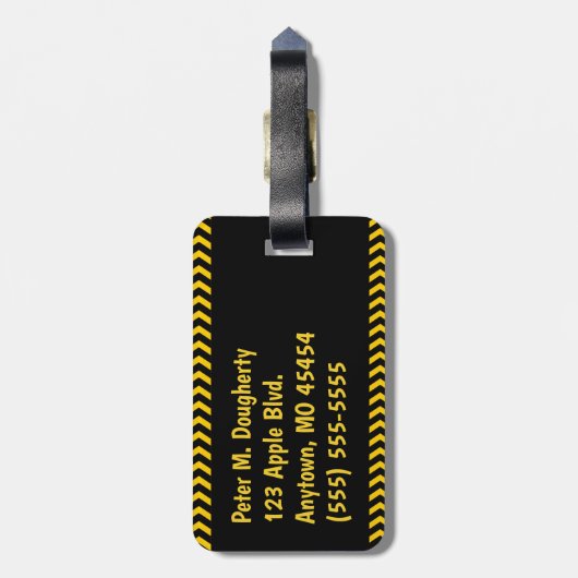 名前パーソナライズされた付き黒の警告テープ ラゲッジタグ (裏面縦)