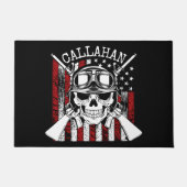 名前パーソナライズされた兵士スカルデュアルガン米国国旗 ドアマット (正面)